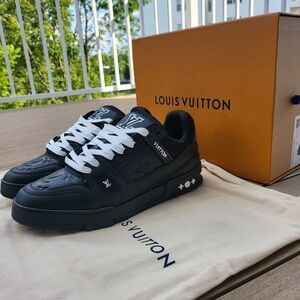 Louis Vuitton Black and White Men's Sneakers